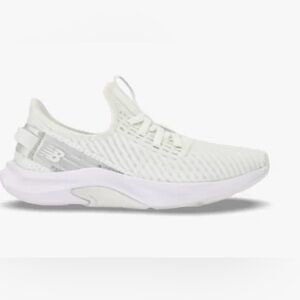 New Balance Womens New in Box Size 9